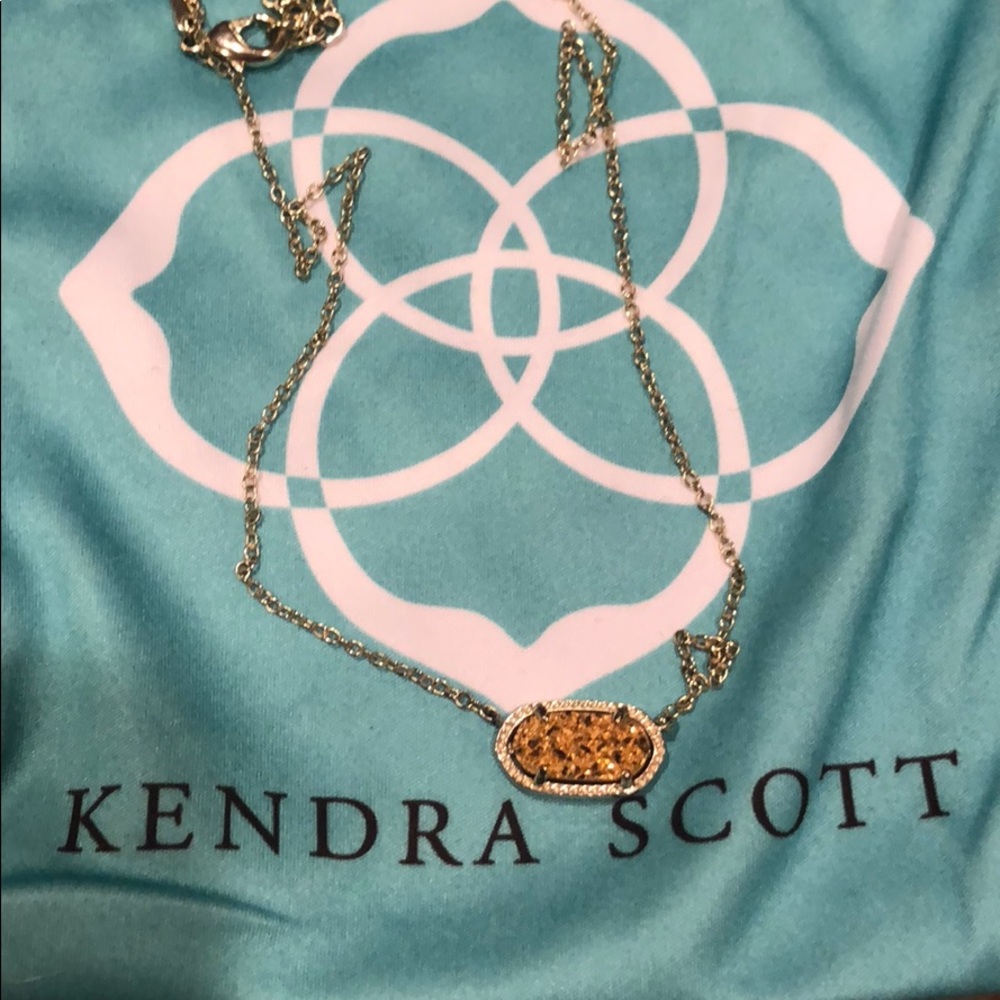 Kendra Scott gold druzy necklace😍❤️